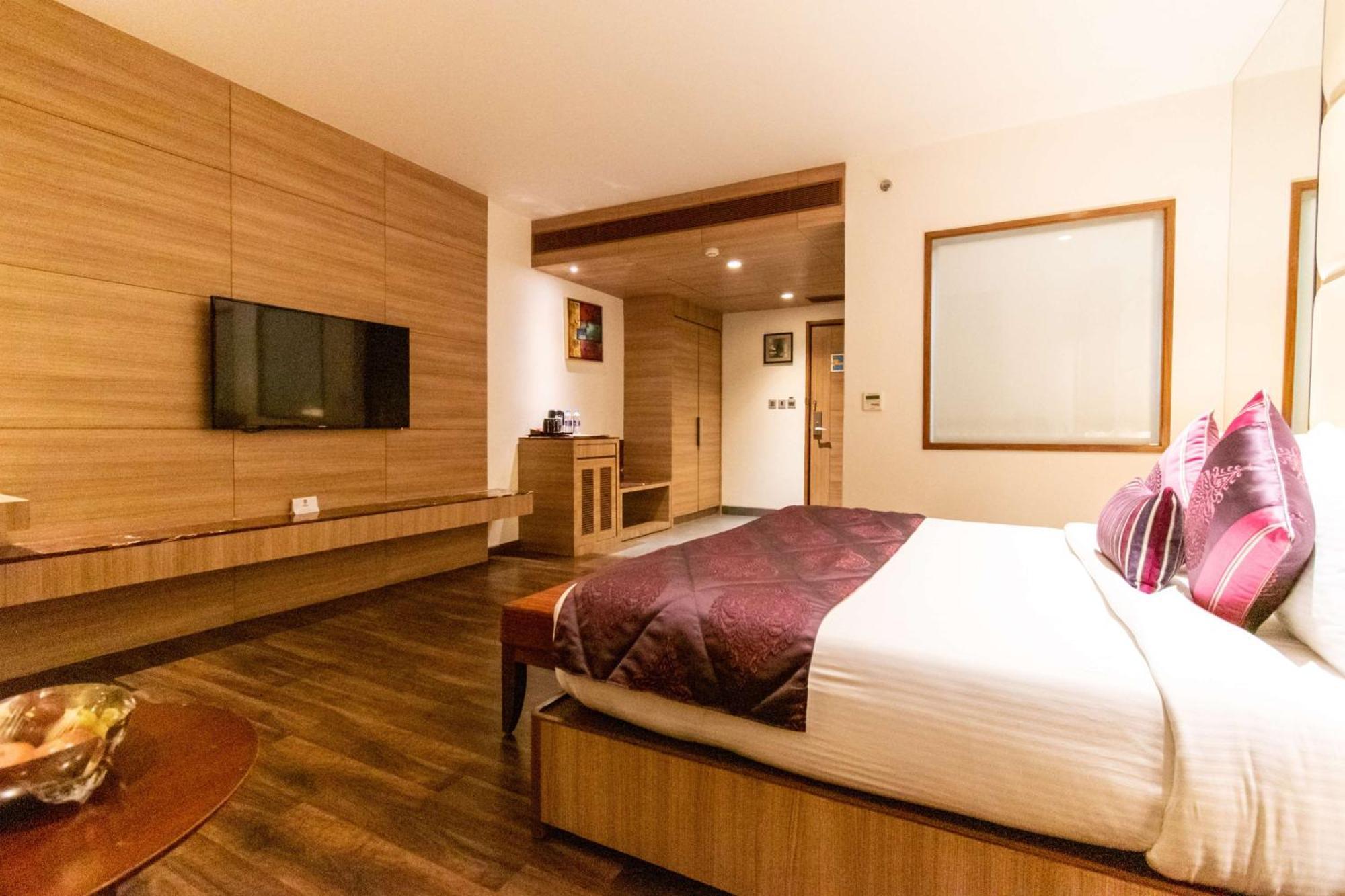Best Western La Vista Pathānkot Exteriér fotografie