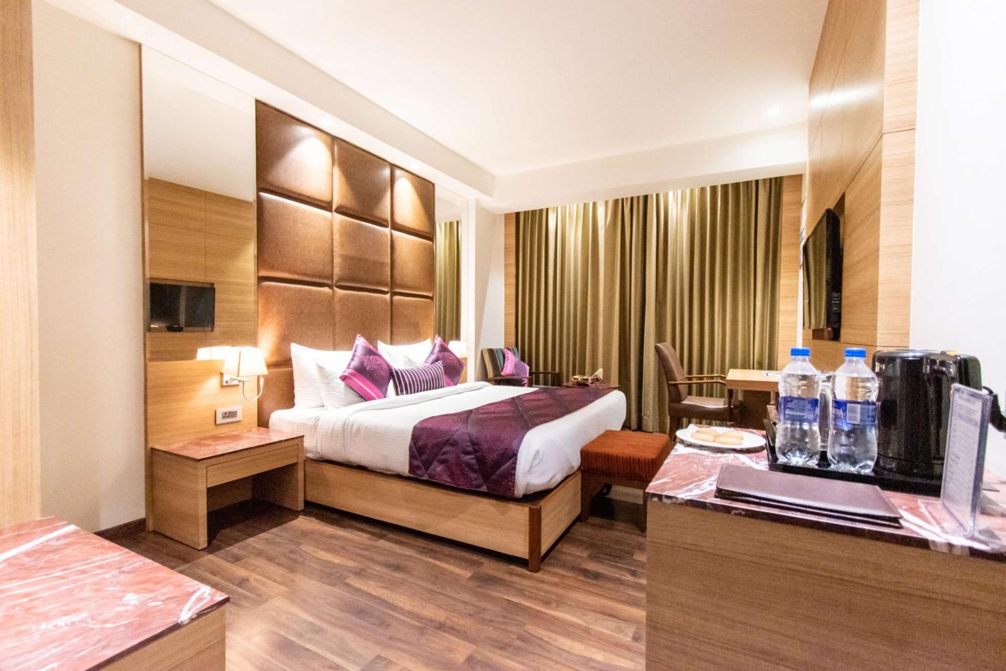Best Western La Vista Pathānkot Exteriér fotografie