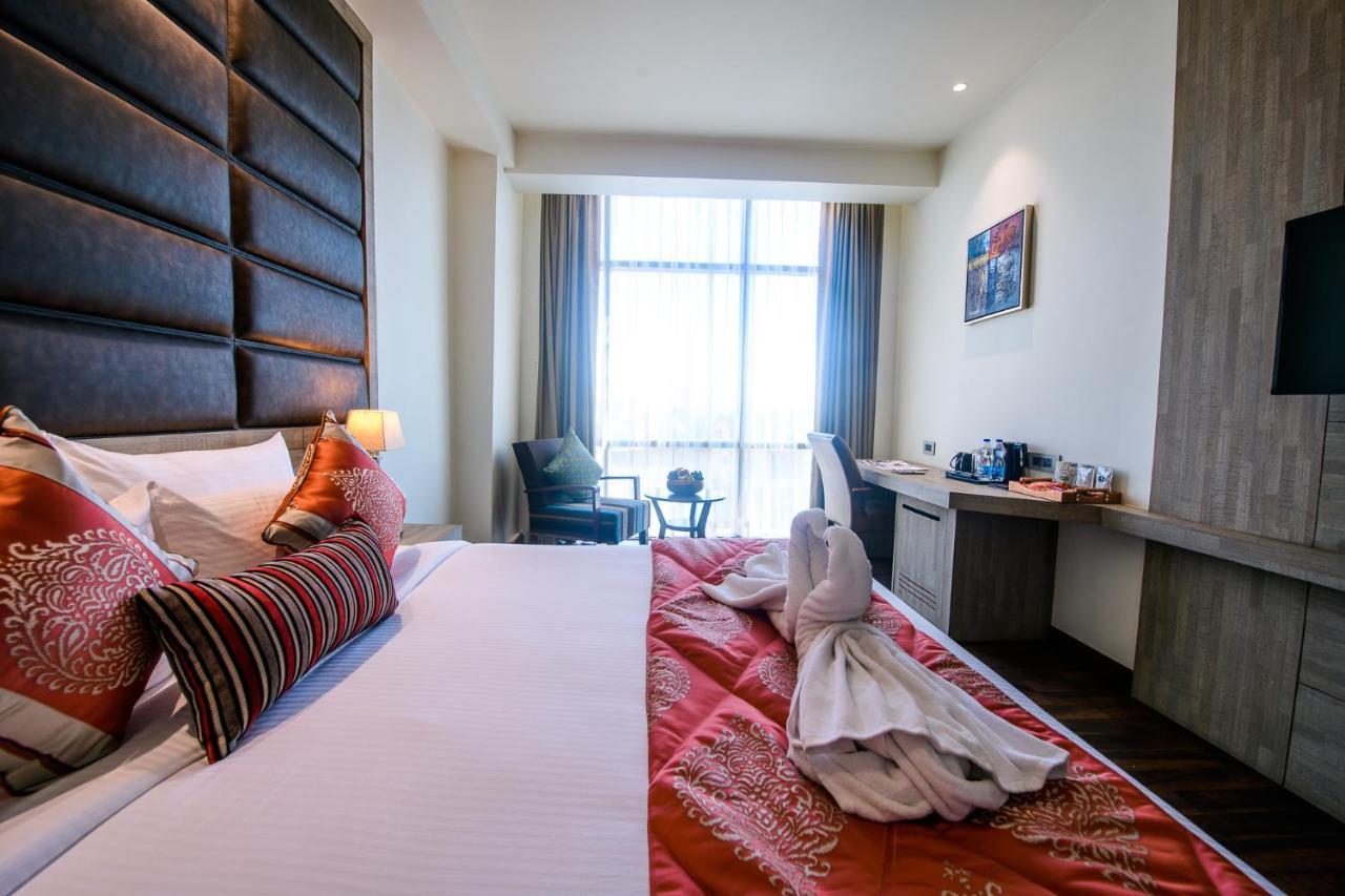 Best Western La Vista Pathānkot Exteriér fotografie